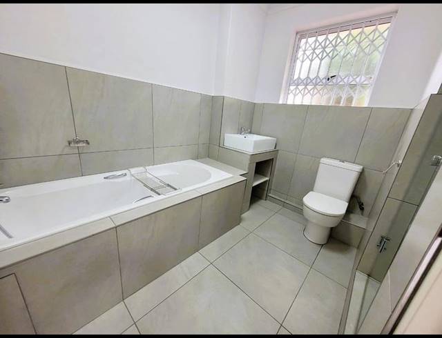 2 BEDROOM APARTMENT FOR SALE IN MORNINGSIDE